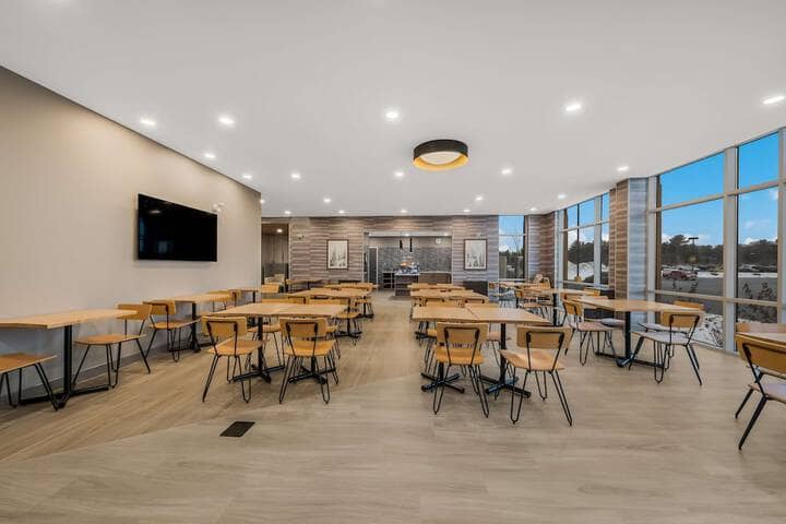 Breakfast area
